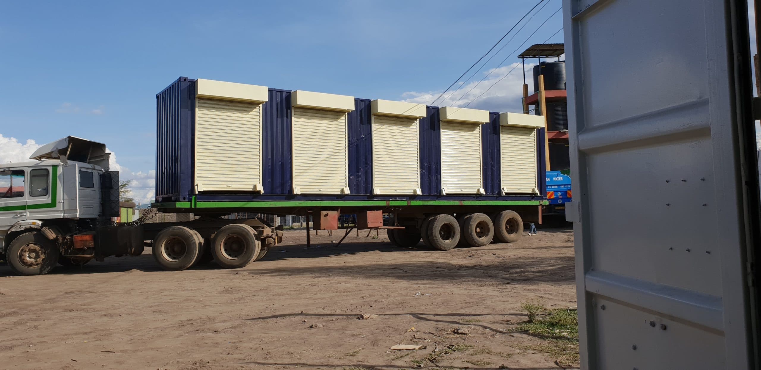 Container stall Kenya 8