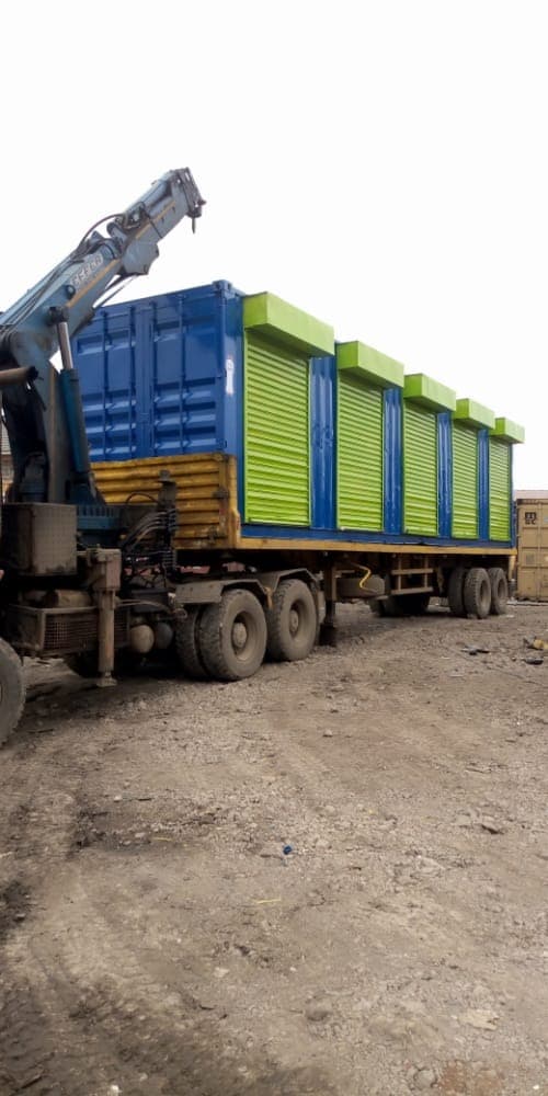 Container stall Kenya 16