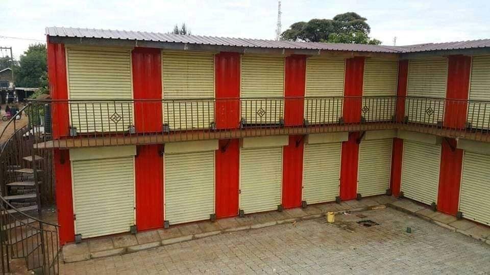 Container stall Kenya 20